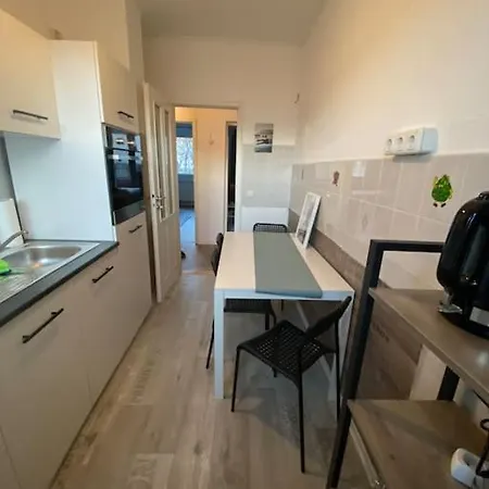 Apartman Blue Chili 17 Schoene 3 Zi Toplage Boxspringbett Balkon Wifi