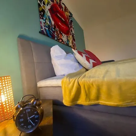 Daire Blue Chili 17 Schoene 3 Zi Toplage Boxspringbett Balkon Wifi