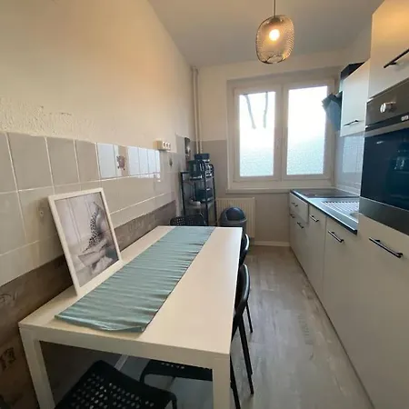 Blue Chili 17 Schoene 3 Zi Toplage Boxspringbett Balkon Wifi Apartman Magdeburg