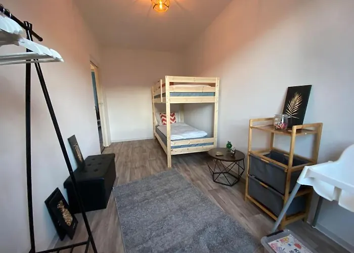 Blue Chili 17 Schoene 3 Zi Toplage Boxspringbett Balkon Wifi Daire Magdeburg