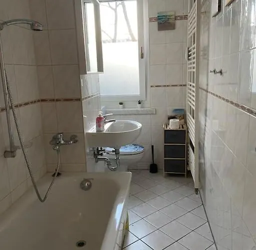 Daire Blue Chili 17 Schoene 3 Zi Toplage Boxspringbett Balkon Wifi