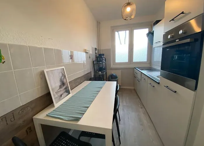 Blue Chili 17 Schoene 3 Zi Toplage Boxspringbett Balkon Wifi Appartamento Magdeburgo